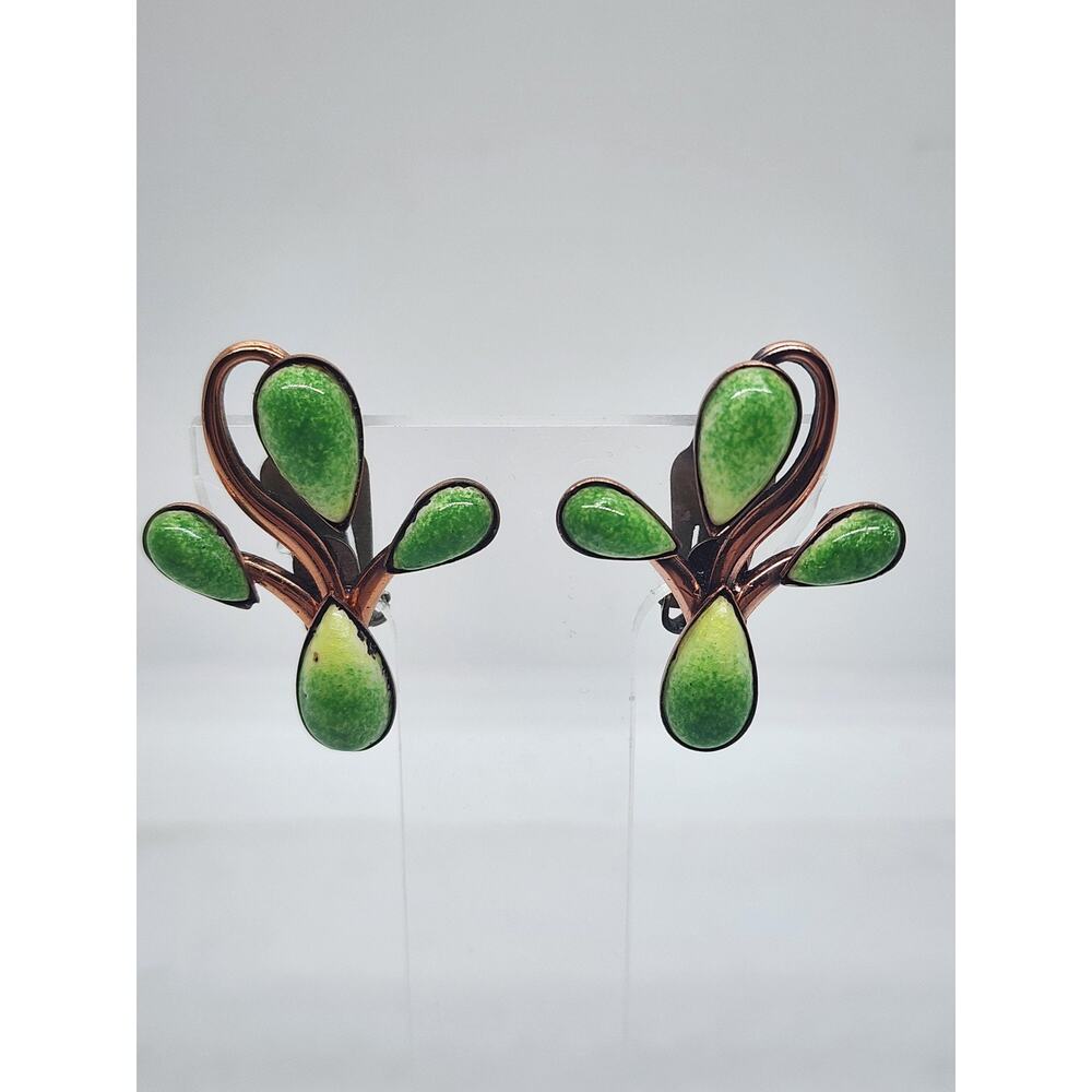 Vintage Matisse Renoir Green Enamel Clip On Earrings Copper Leaf Signed RARE